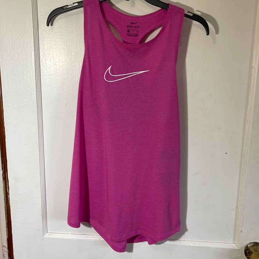 Nike tank